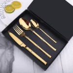 4-teiliges goldenes Besteck Set aus Edelstahl Messer, Gabel, Löffel
